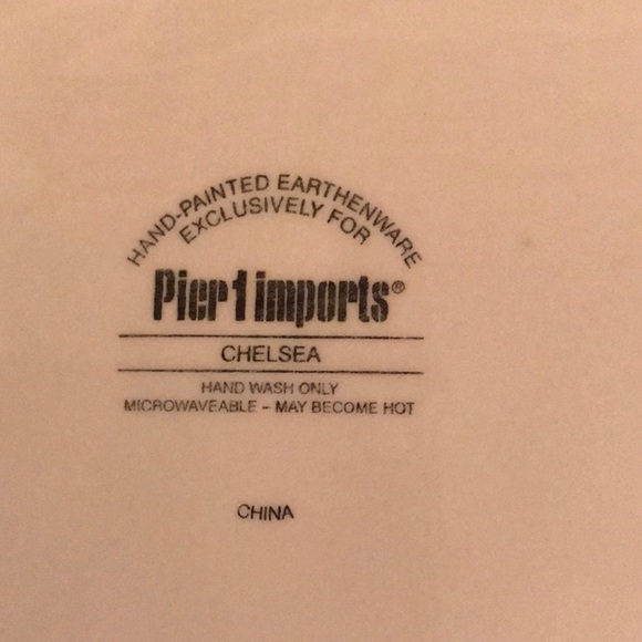 New Pier 1 Chelsea Hand-Painted Earthenware Bowl - Picture 4 of 4